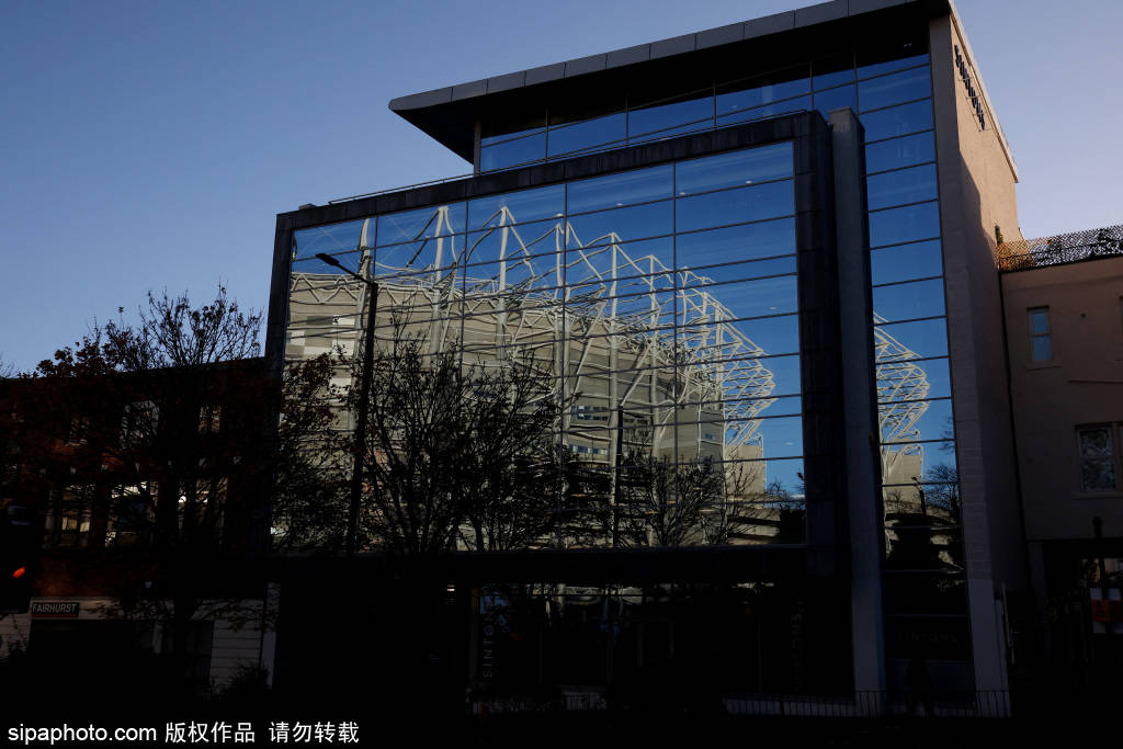 2026世界杯竞猜-万比萨卡的传中与博特曼的乌龙：英超第10轮的意外戏剧