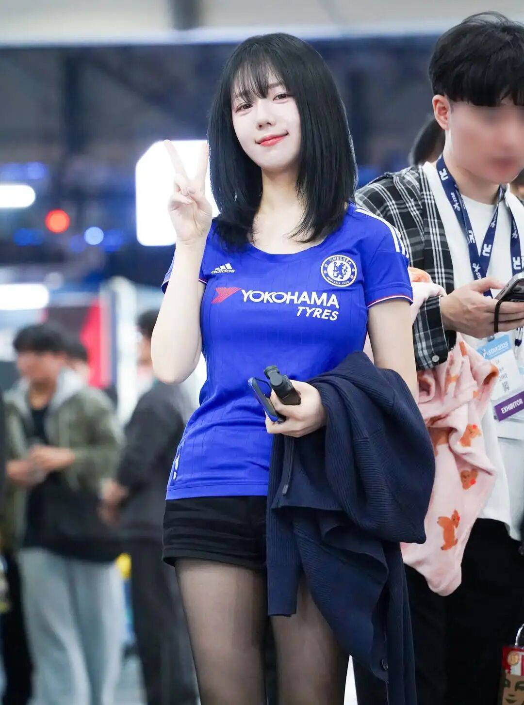 英超联赛：狼队转会满堂彩，切尔西连战连胜